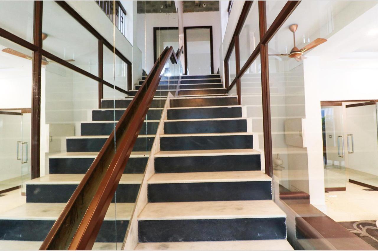 Hotel Bel Morris New Delhi Luaran gambar